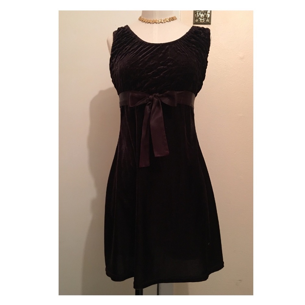 Velvety brown dress
